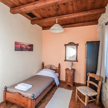 Ydria A With Pool Hersonissos (Crete)